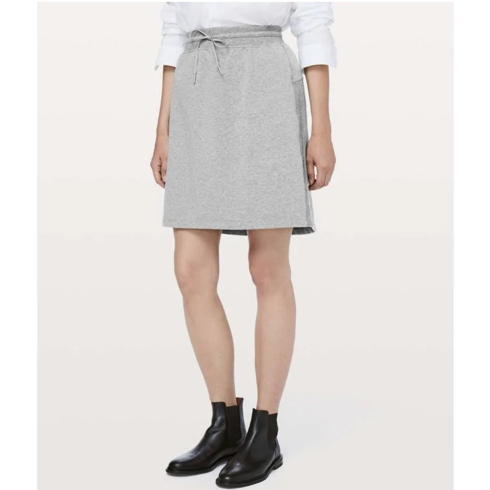 Gray cotton lululemon skirt
